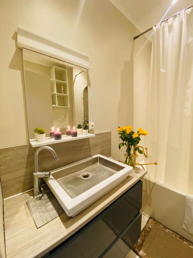 Magnifique Appartement 60M2 ,3 Pieces , Equipee,Tres Lumineux, 2 Minutes A Pied De La Plage Nice Exterior foto